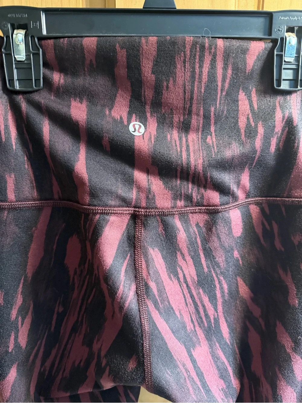 lululemon athletica Burgundy and Black Printed Leggings